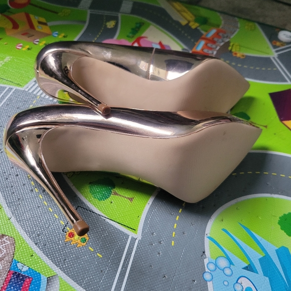 Steve madden stiletto heels - Picture 3 of 3